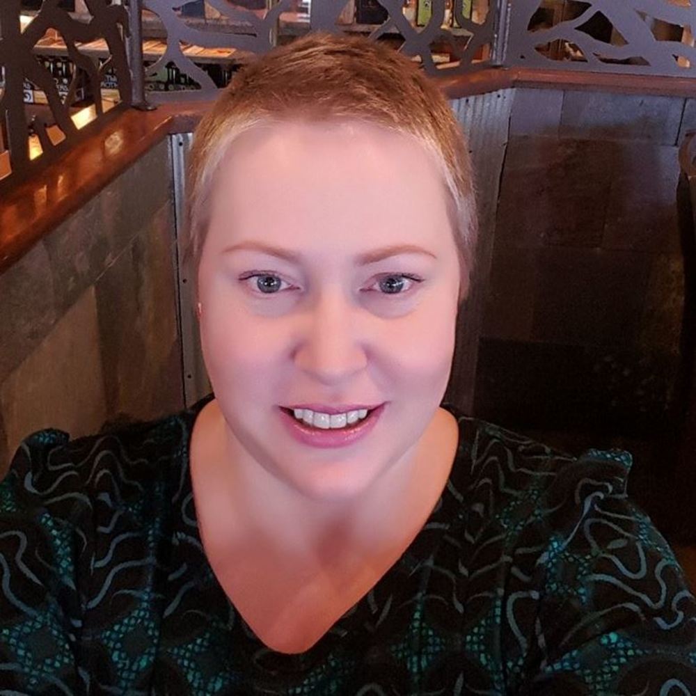 Meet your Posher, Sandra